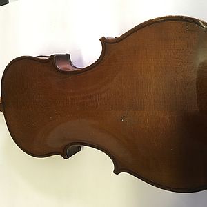 Violine mit Zettel 3